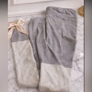 Outdoor Voices Leggings in Gray and Cream